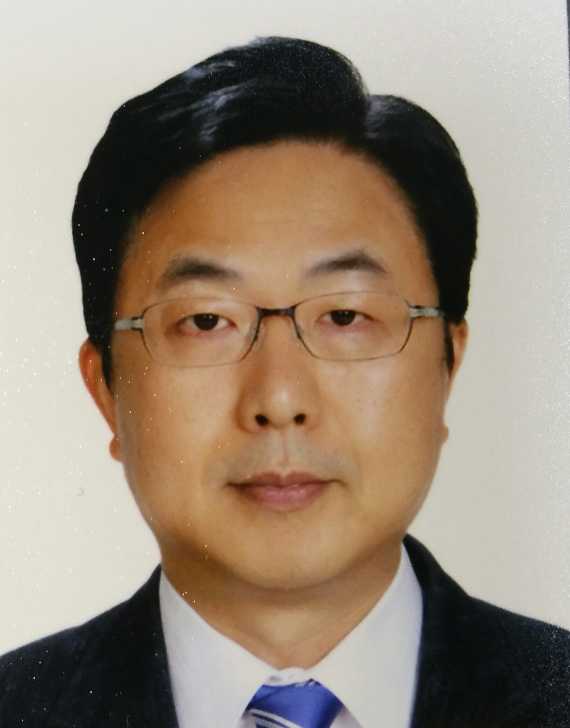 이종휴 사진